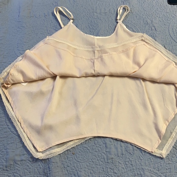 ABERCROMBIE detailed top - Picture 8 of 10